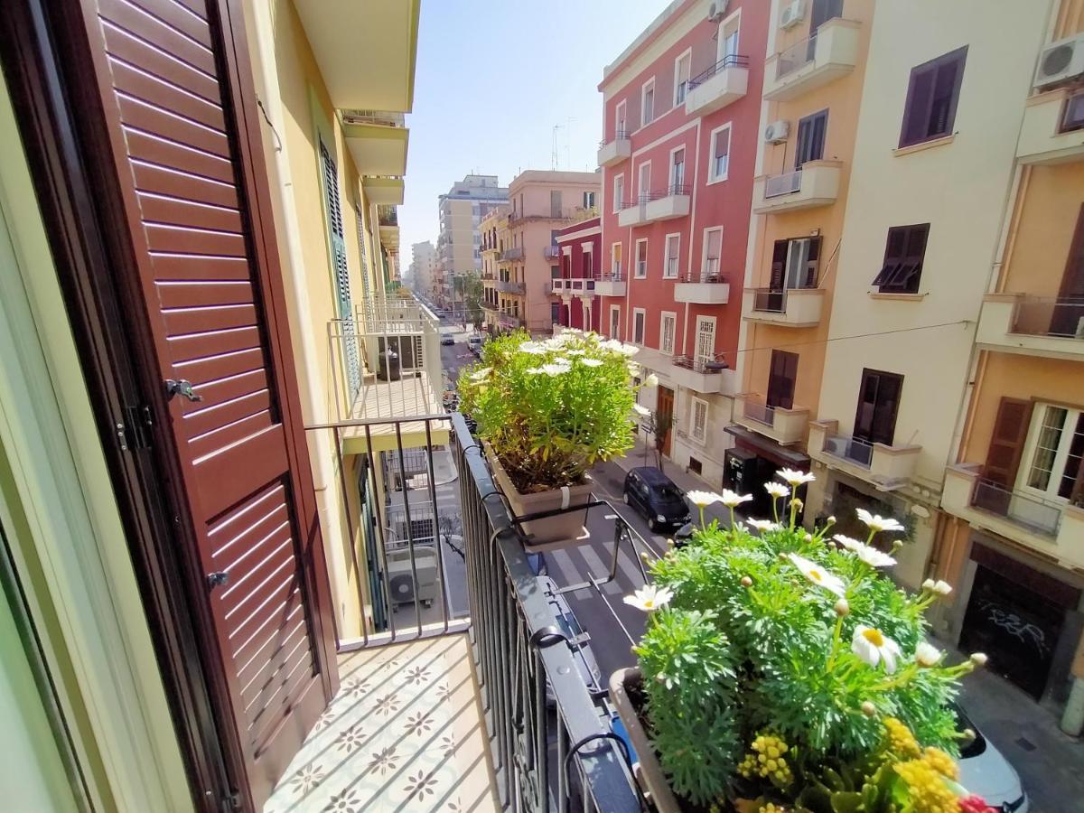 Sonnino Suite Jacuzzi Apartment Bari Extérieur photo